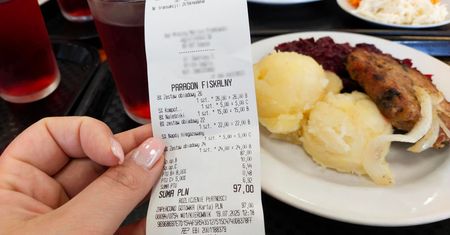 W barze mlecznym spróbowałam kultowego kotleta z PRL-u. Cena i smak nie pozostawiały złudzeń
