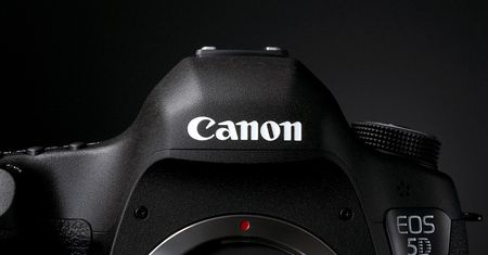 Canon przyznał się do błędów w EOS 5D Mark III