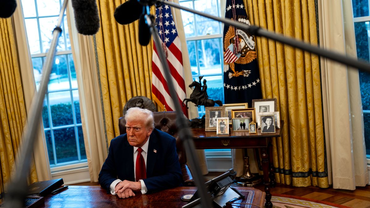 WASHINGTON, DC - JANUARY 30: President Donald Trump speaks to members of the press after signing two executive orders in the Oval Office of the White House on January 30, 2025 in Washington, DC. The President, without evidence, blamed FAA diversity requirements and his two Democratic predecessors for Wednesday's midair collision of an American Airlines regional jet and a military helicopter over the nation's capital, claiming lax air traffic control standards. (Kent Nishimura for The Washington Post via Getty Images)