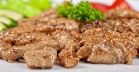 Polędwiczki podaję tylko w tym sosie. Smakują wybornie i rozpływają się w ustach