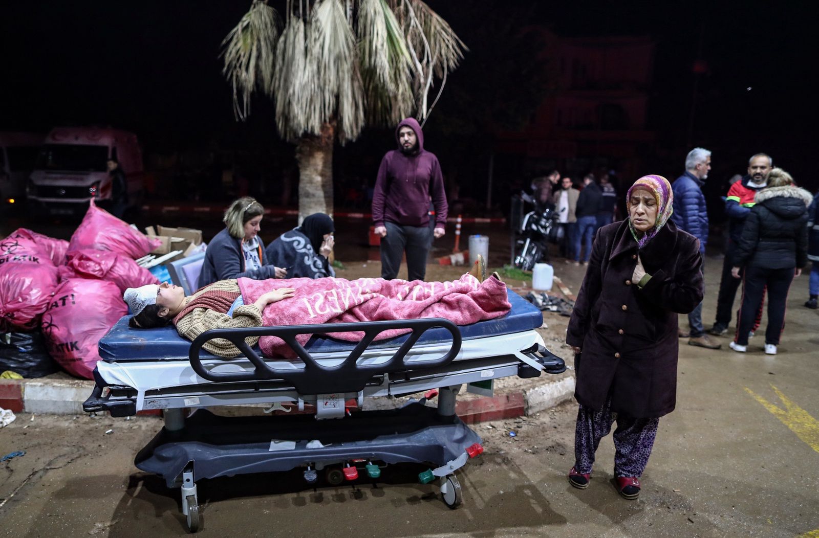 Akcja ratunkowa po trzęsieniu ziemi w Turcji i Syrii