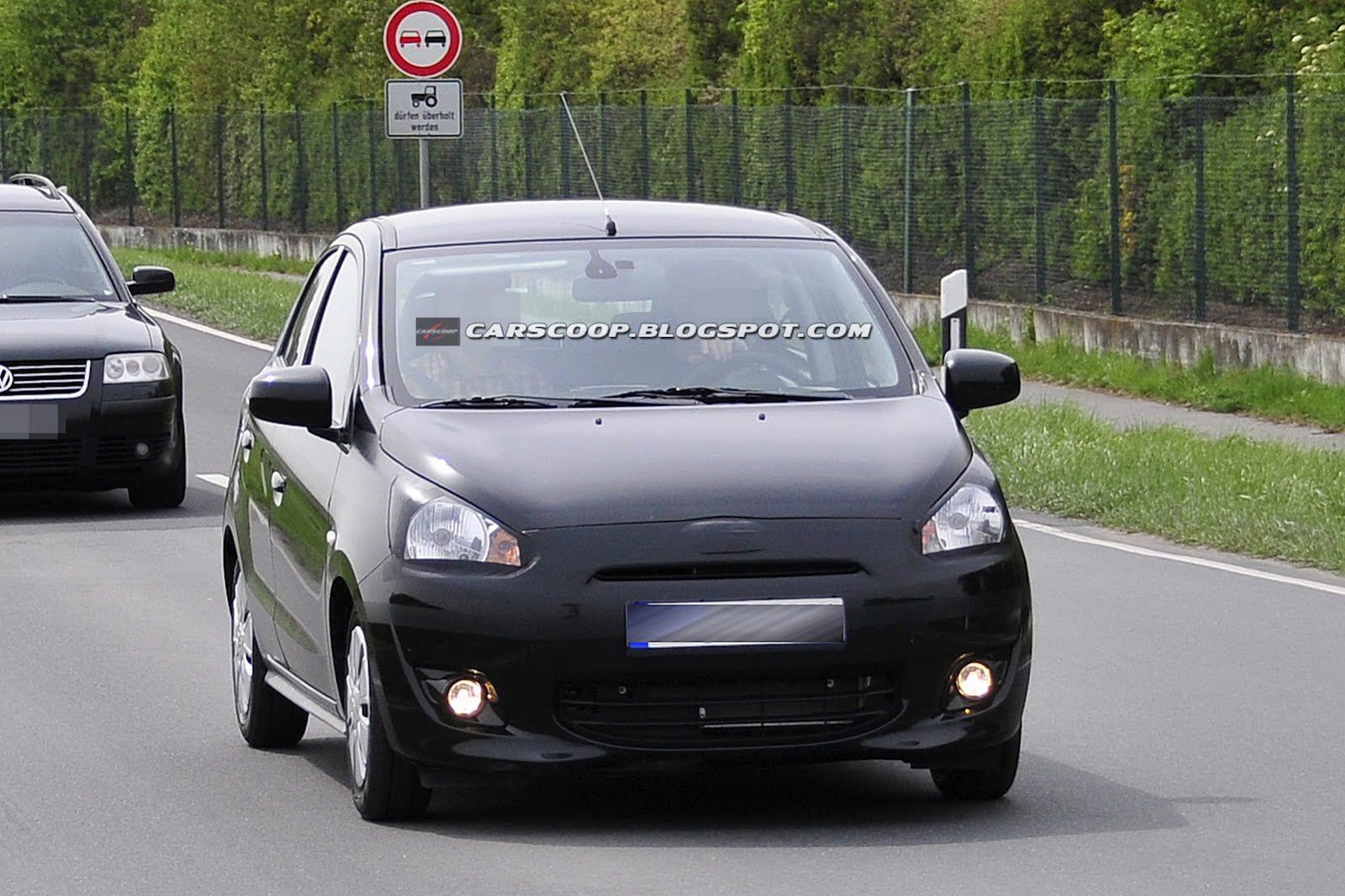 2013 Mitsubishi Mirage/Colt (źródło: Carscoop)