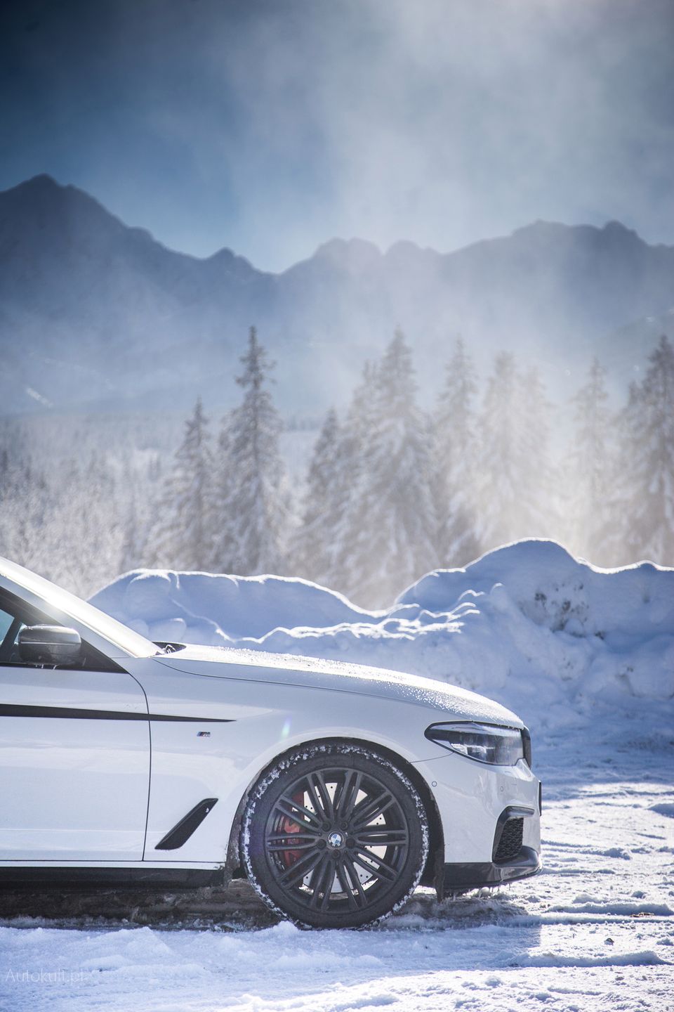 BMW M550i xDrive (2018) (fot. Mateusz Żuchowski)