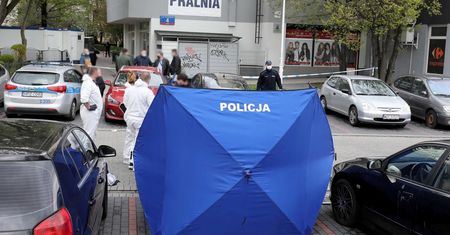 Warszawa. Nowe fakty ws. tragedii w pralni na Gocławiu. Syn zaatakował ojca. Znaleziono dwa noże