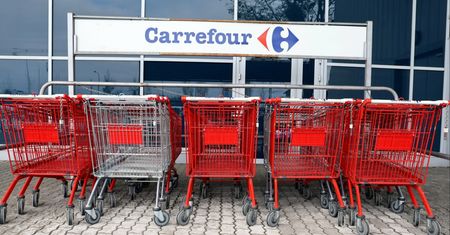 Carrefour będzie zamykał kolejne sklepy. Prezes ujawnił plany