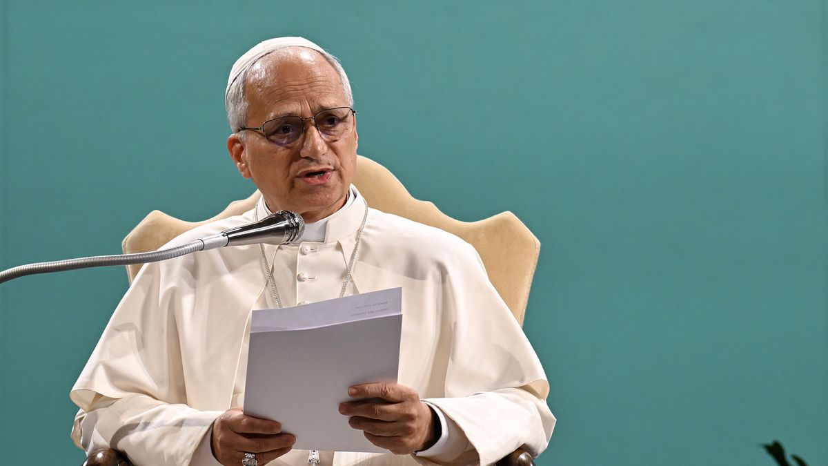 ALBANO LAZIALE, ITALY - OCTOBER 01: (EDITOR NOTE: STRICTLY EDITORIAL USE ONLY - NO MERCHANDISING). Pope Leo XIV delivers his speech during the International Conference "Raising Hope for Climate Justice" as part of the 10th Anniversary of the Encyclical Laudato Si, at Mariapolis Center at Castel Gandolfo on October 01, 2025 in Albano Laziale, Italy. Arnold Schwarzenegger, founder of the "Schwarzenegger Climate Initiative", joins Cardinal Jaime Spengler, President of the Brazilian Bishops' Conference and the Latin American Bishops' Council CELAM, Sister Alessandra Smerilli, Secretary of the Vatican Development Dicastery, and Maina Talia, Minister of the Interior and Environment of the island state of Tuvalu in the Pacific Ocean, for the climate conference on the tenth anniversary of Pope Francis' environmental encyclical "Laudato si'". The aim is to find the next steps towards ecological change in the light of the Church's magisterium. (Photo by Simone Risoluti - Vatican Media viaVatican Pool/Getty Images)