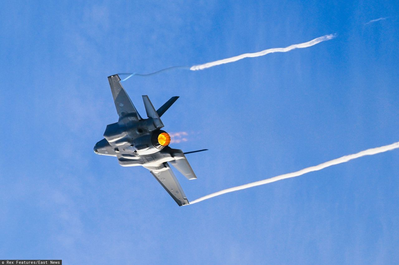 F-35 fighter jet in action