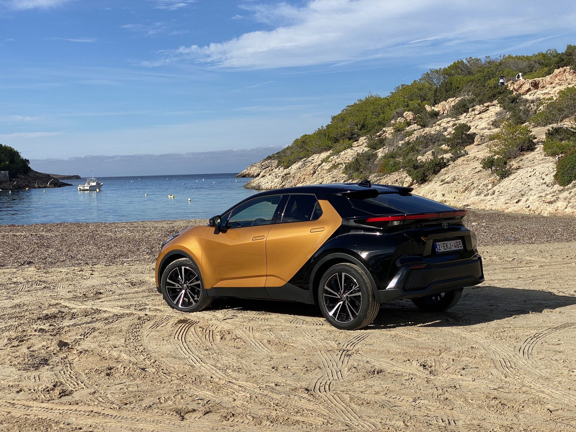 Toyota C-HR (2024)