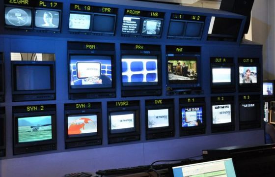 Operator TV Biełsat pobity przez milicjantów w czasie transmisji z punktu wyborczego