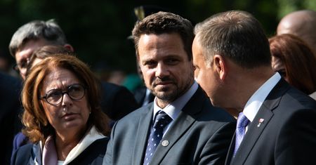 Wybory prezydenckie 2020. Rafał Trzaskowski mebluje sztab wyborczy. Znane nazwiska odchodzą