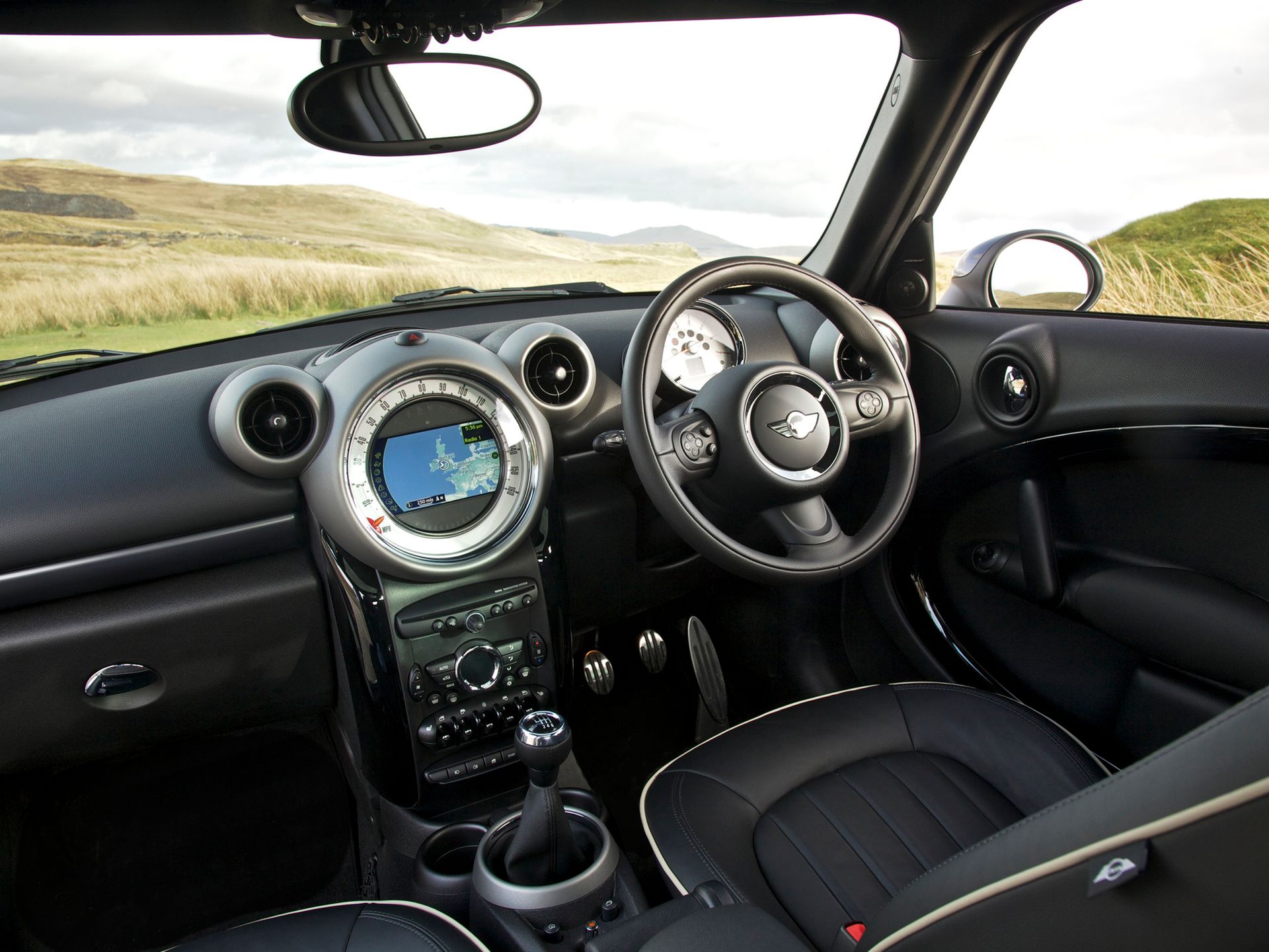 Mini Countryman 4