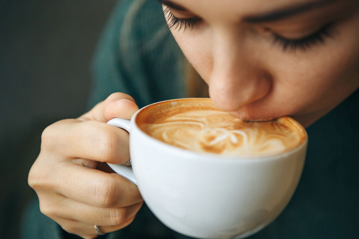 Pijesz taką kawę? Powoduje tycie, gorsze samopoczucie i przyspiesza starzenie