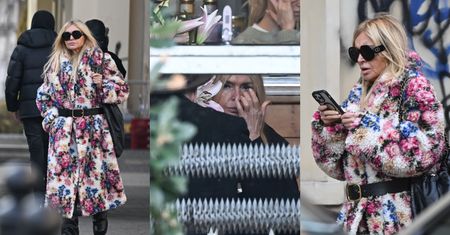 Monika Olejnik cała w kwiatach paraduje po pogrążonym w szarówce mieście z torbą za 30 TYSIĘCY ZŁOTYCH