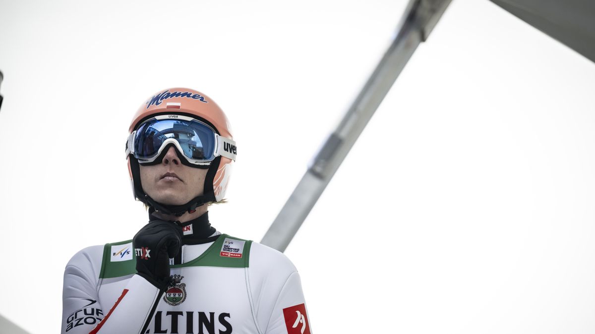 OBERSTDORF, GERMANY - DECEMBER 28: Dawid Kubacki of Poland looks on during the FIS World Cup Ski Jumping Four Hills Tournament Men Oberstdorf Individual HS137 on December 28, 2023 in Oberstdorf, Germany. (Photo by Dominik Berchtold/VOIGT/GettyImages)
