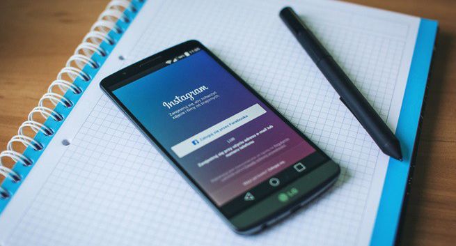 Instagram rozpoczyna flagowanie i ograniczanie zasięgu fake newsów. Na razie tylko w USA