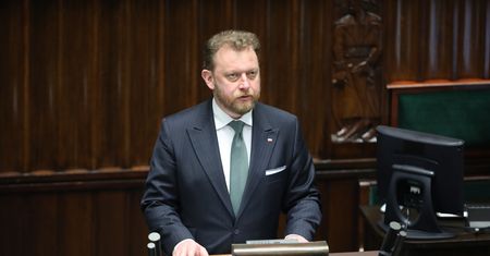 Koronawirus w Polsce. Zniesienie restrykcji na Wielkanoc? Łukasz Szumowski zdradził, czym by to groziło