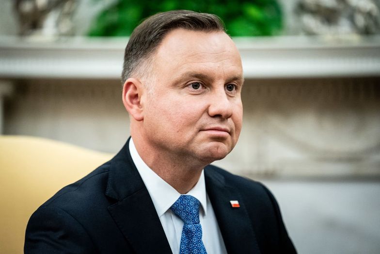 Andrzej Duda zakażony koronawirusem. Obrzydliwy cios w chorego prezydenta