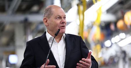 Podsumowano Scholza. Alarmujące wyniki sondażu