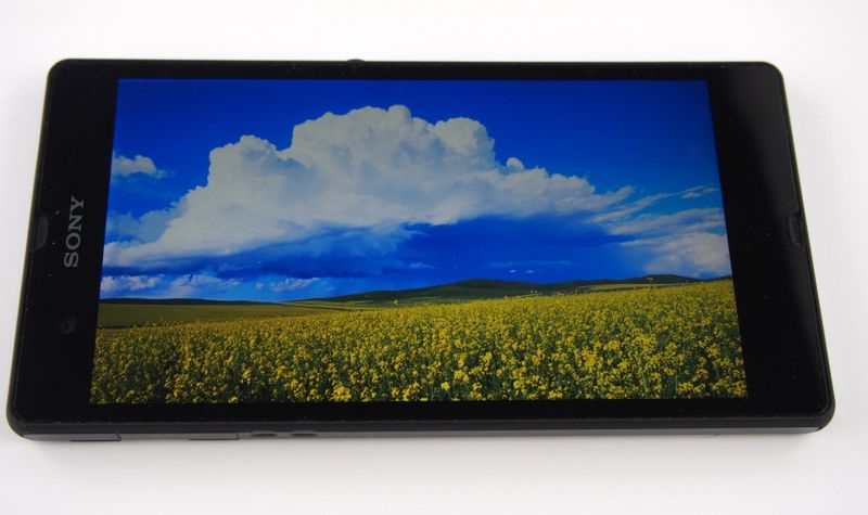 Sony Xperia Z z aktywnym silnikiem Bravia Mobile 2