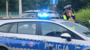 Grudziądz: Niebezpieczny poranek. Kolizja autobusu i auta oraz potrącenie pieszego