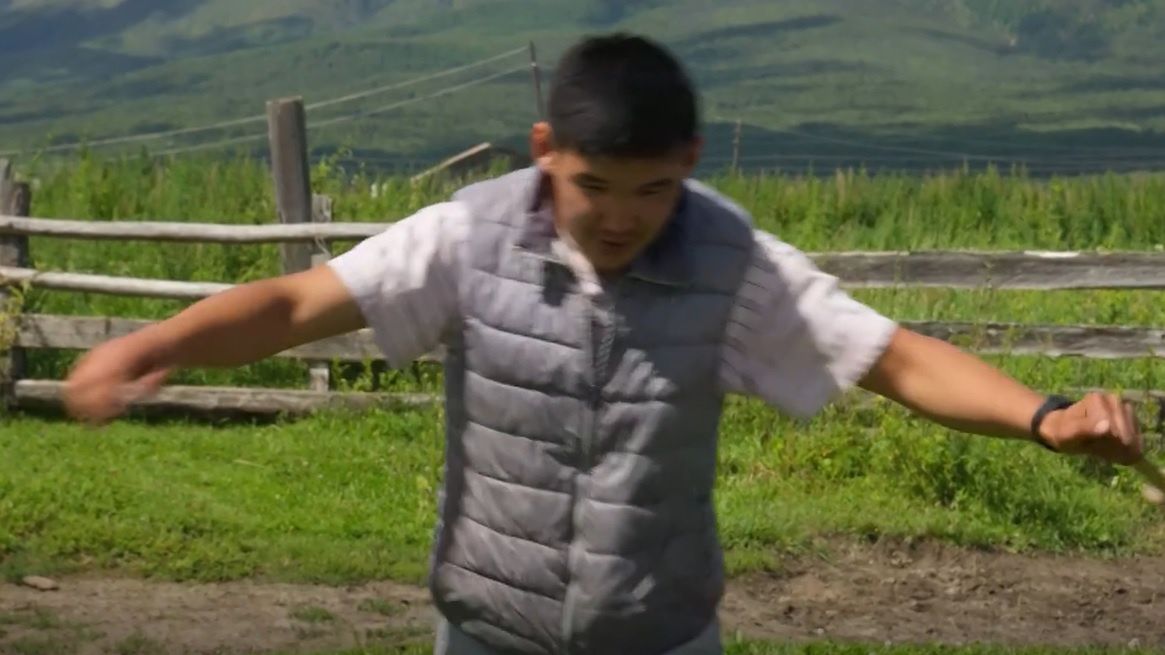 Uczestnik nietypowych zawodów w Rosji