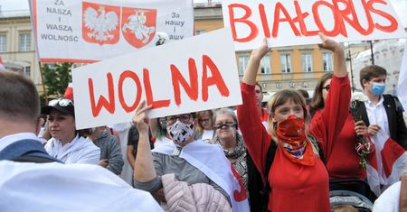 Świetlik: "Białoruską opozycję wspieramy we własnym interesie" [OPINIA]
