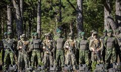 Szwecja wzmacnia bezpieczeństwo. Obrona cywilna jak wojsko