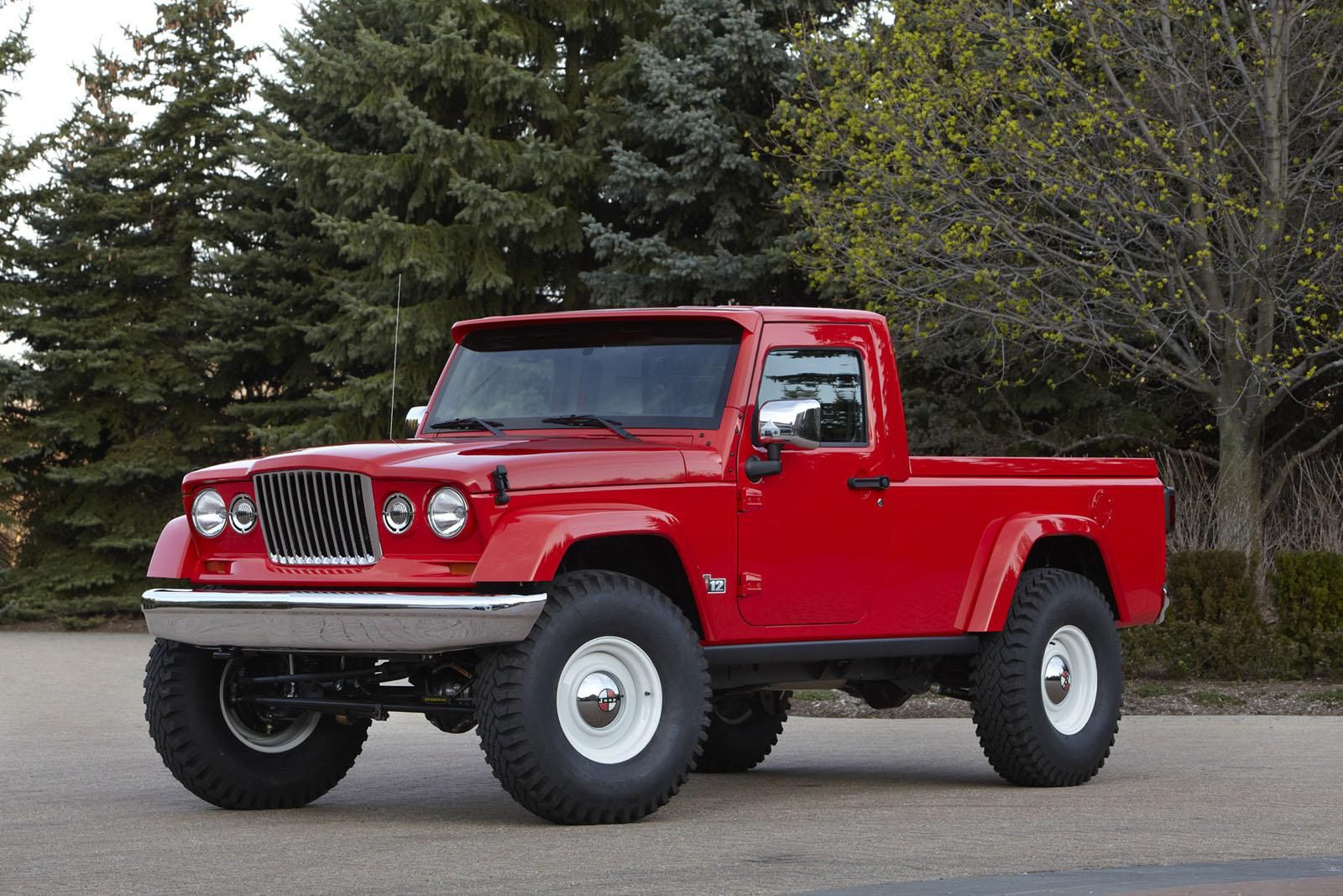 Jeep J-12