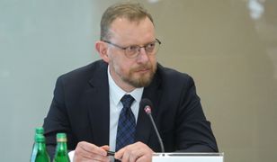 Szumowski zeznaje. Były minister zdrowia stanął przed komisją śledczą