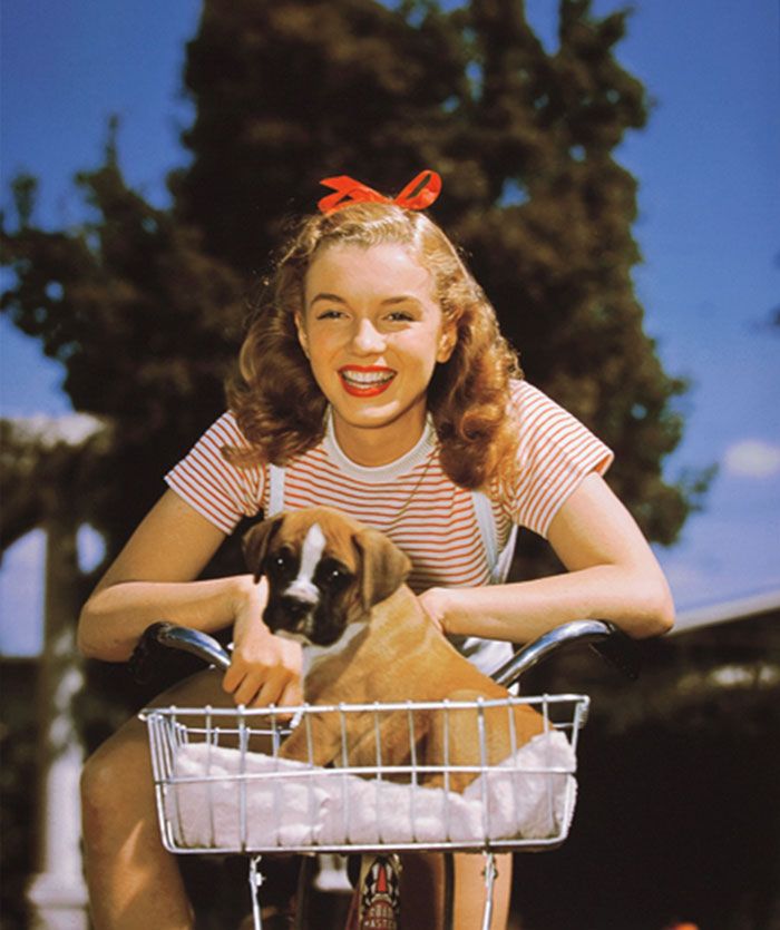 Historyczne zdjęcia pokazują, kim naprawdę  była Marilyn Monroe, zanim stała się popularna 21