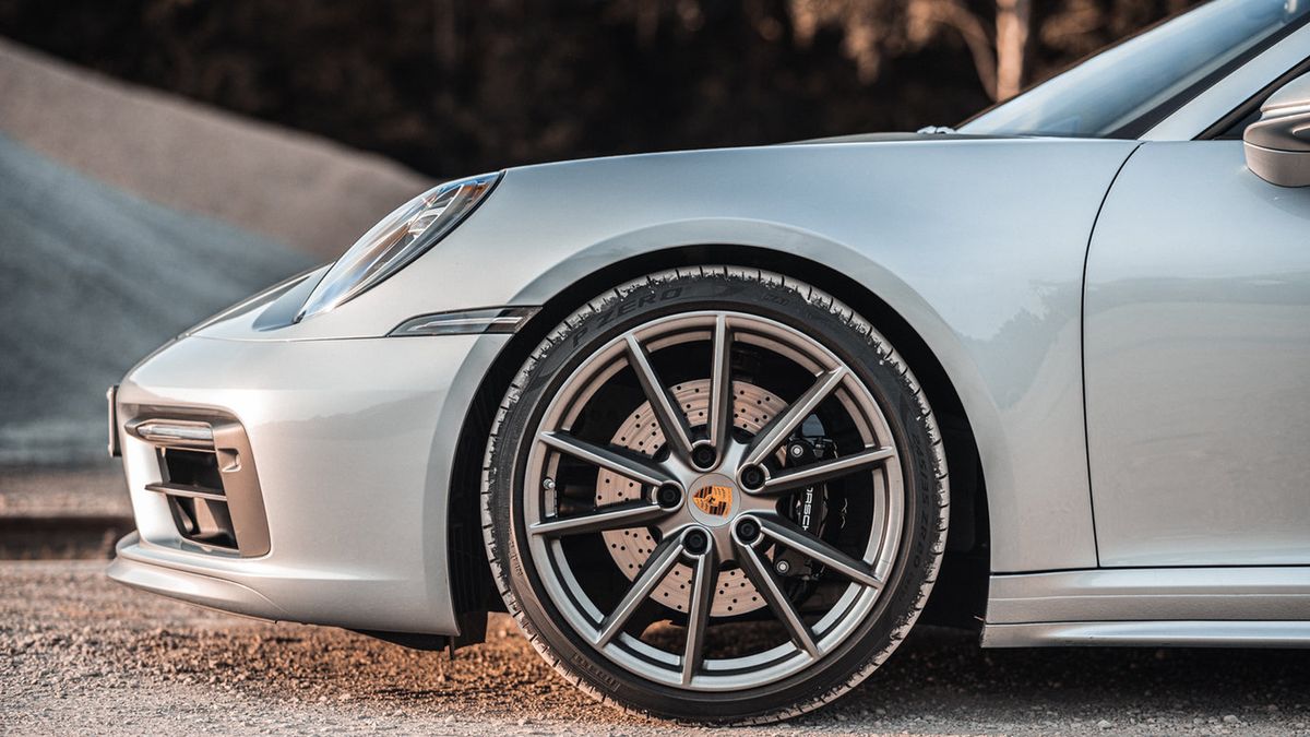 Logo nie wskazuje nic konkretnego? Ktoś musiał je przestawić