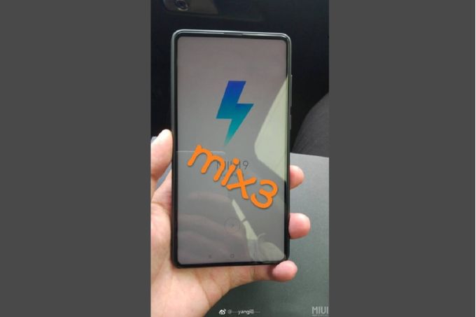 Xiaomi Mi Mix 3, źródło: phonearena.com