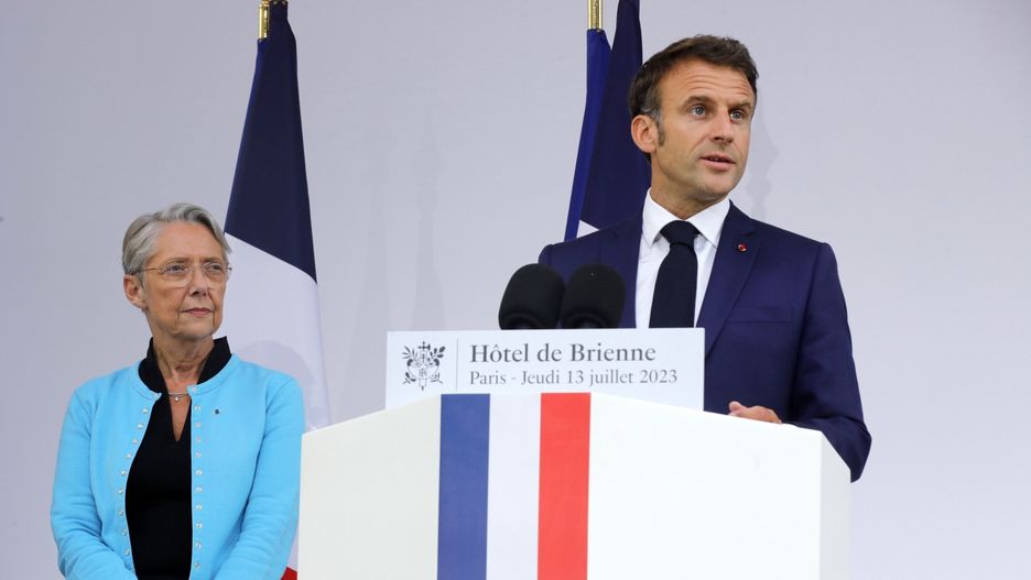 Premier Francji podała się do dymisji. Macron już ją przyjął