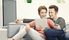 Paweł Wilczak u sąsiadów w reklamie SmartDomu (wideo)