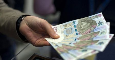 4300 zł specjalnego dodatku bez względu na Twój dochód. Pierwsze przelewy już we wrześniu! Jak zyskać?