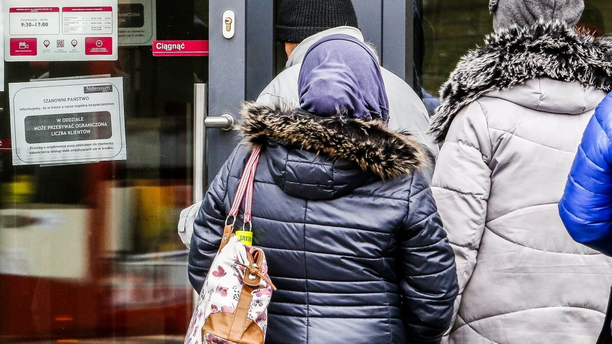 Oszuści chcą wykorzystać czas wysokiej inflacji i niskiego oprocentowania w bankach.