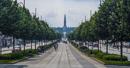Częstochowa. Odwiedzał miasto cztery razy, zrekonstruowane wizyty ujrzymy w filmie