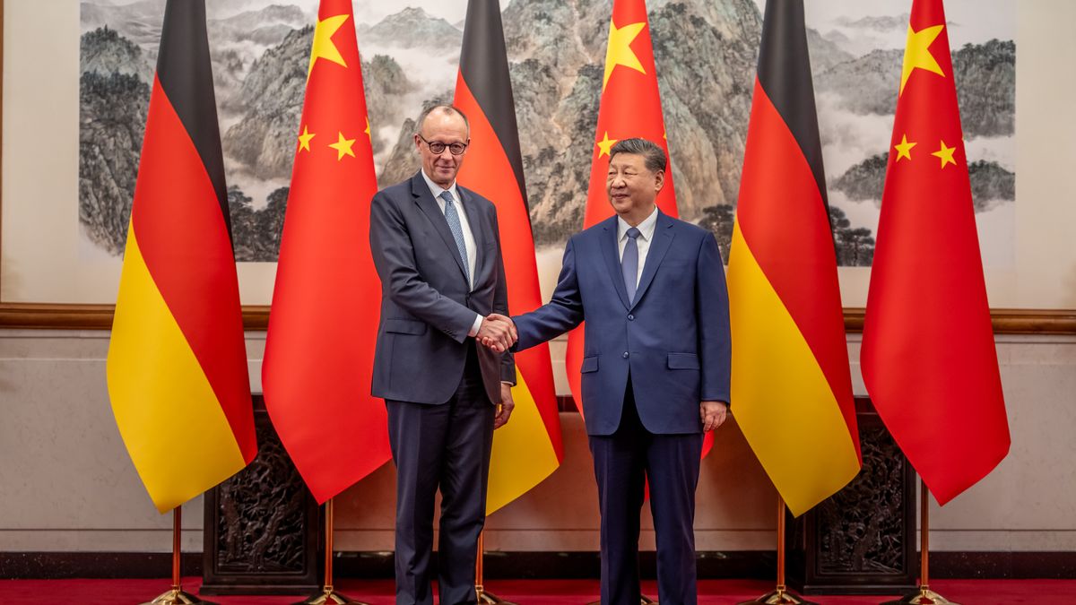 Niemcy pompują miliardy w Chiny. Jest w tym pewien paradoks