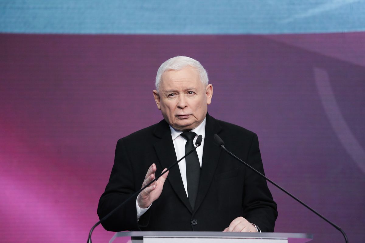 Jarosław Kaczyński pojawi się przed komisją śledczą ds. Pegasusa