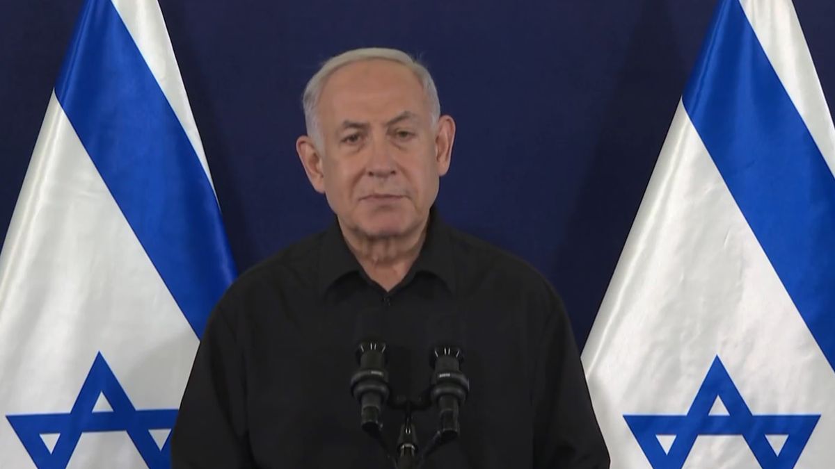 Premier Izraela Benjamin Netanjahu podczas konferencji prasowej