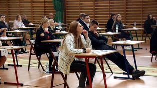 Wakacje już tuż tuż... W przyszłym tygodniu kończy się rok szkolny. Sprawdź ważne terminy w roku 2025/2026
