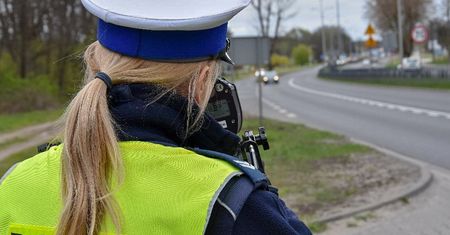 Policja poluje na piratów drogowych. Kaskadowe pomiary prędkości w całym kraju