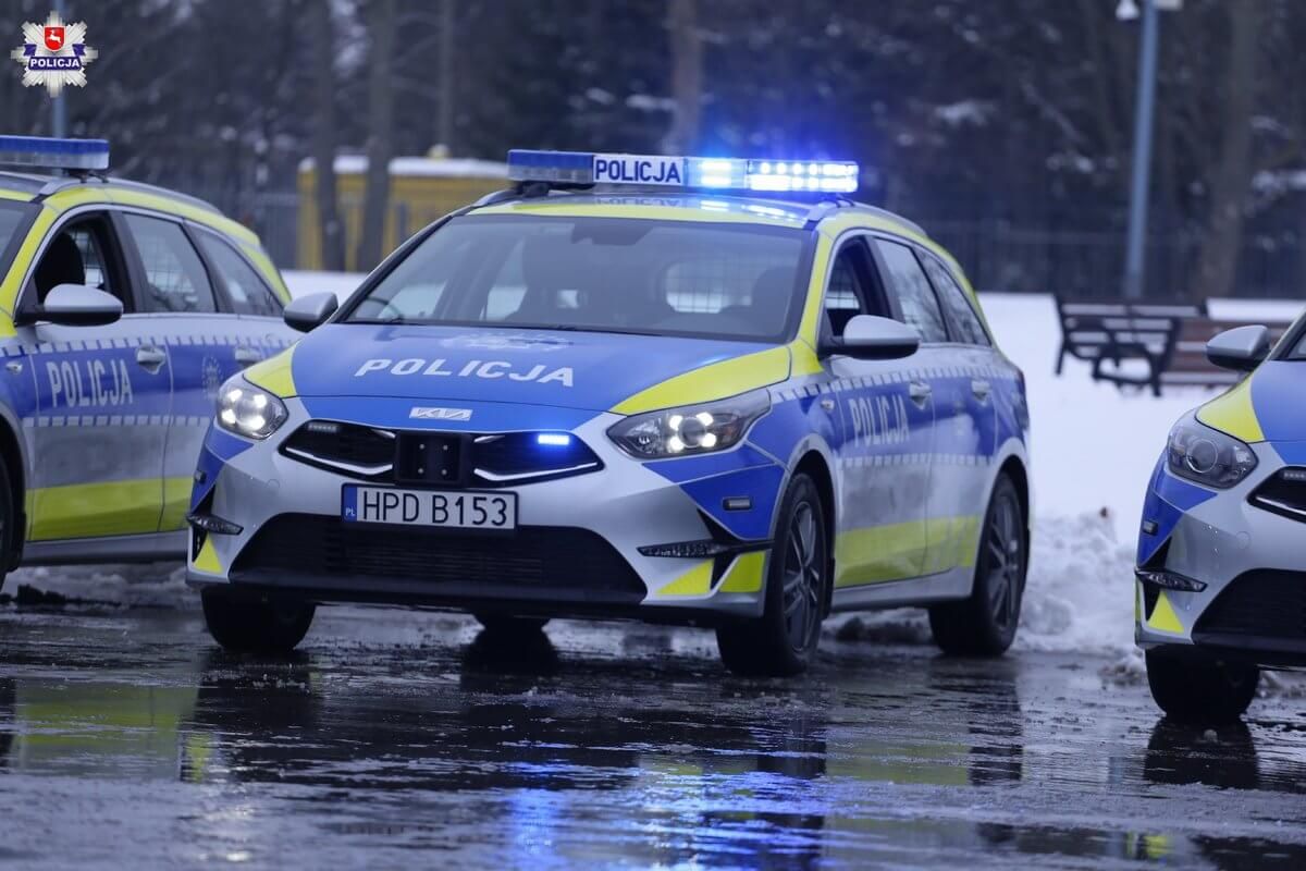 radiowóz KIA Ceed
