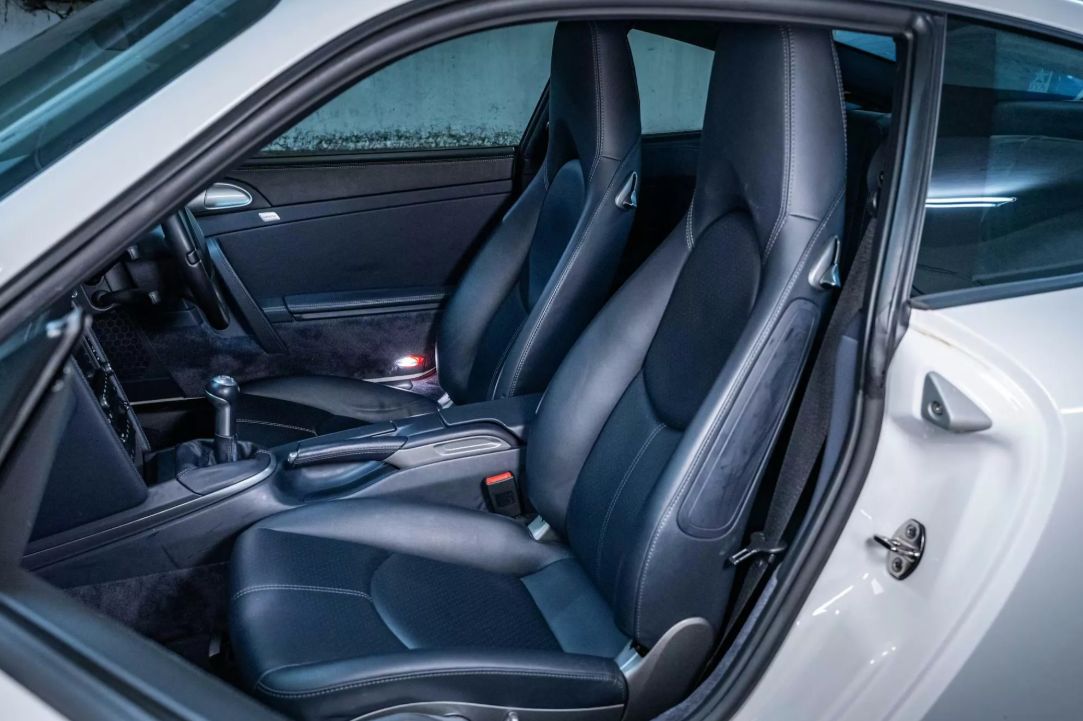 Porsche 911 Jamesa May'a