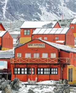 Ewakuacja dziewięciu polarników ze stacji na Antarktydzie. Wracają do Argentyny