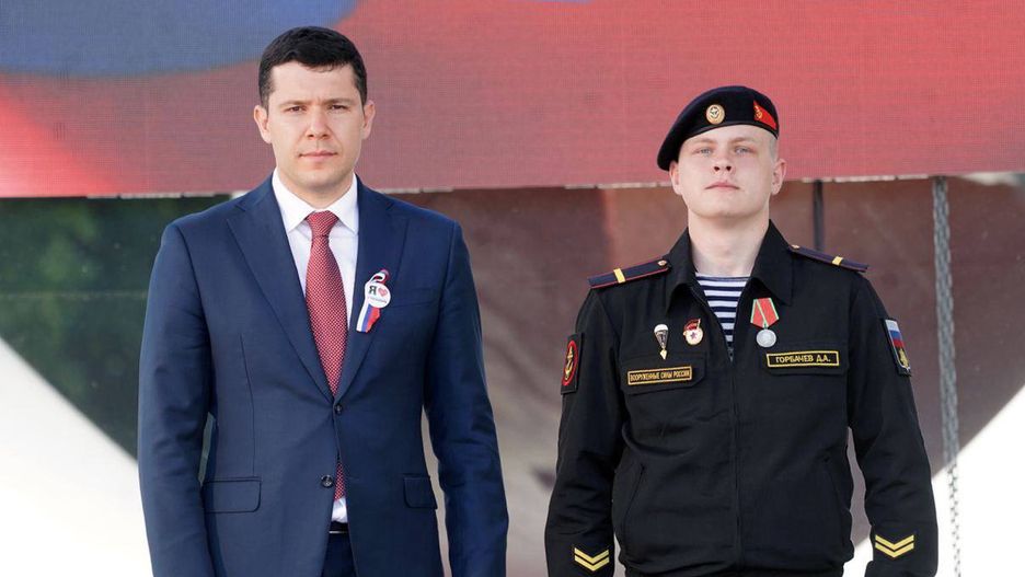 Blokada dostaw towarów do Kaliningradu przez Litwę. Gubernator Obwodu (na fot. po lewej) zapewnia obywateli, że to nie katastrofa