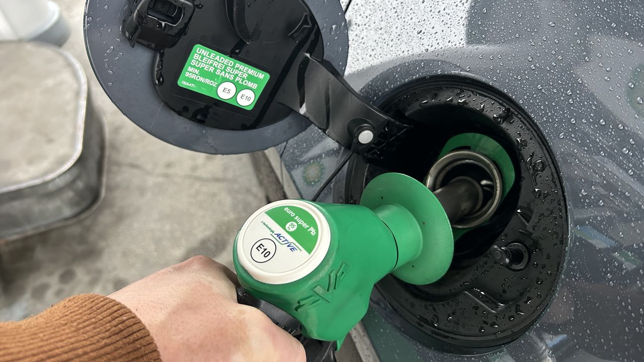 Nowe spojrzenie na E10. Mechanicy zabrali głos