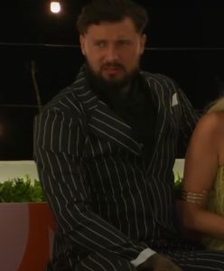 Ni stąd, ni zowąd Albert naskoczył w "Love Island" na Sofi. Porównał ją do Joanny Krupy