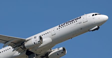 Pożar powerbanku na pokładzie. Airbus Lufthansy wylądował w Lyonie