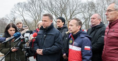 Kierwiński: Wreszcie tempo wypłat jest takie, jak byśmy chcieli